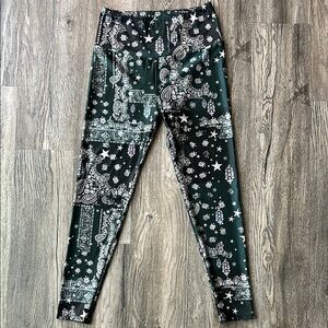 Goldsheep Leggings Bandana Star Green High Waist Leggings Size Large Paisley